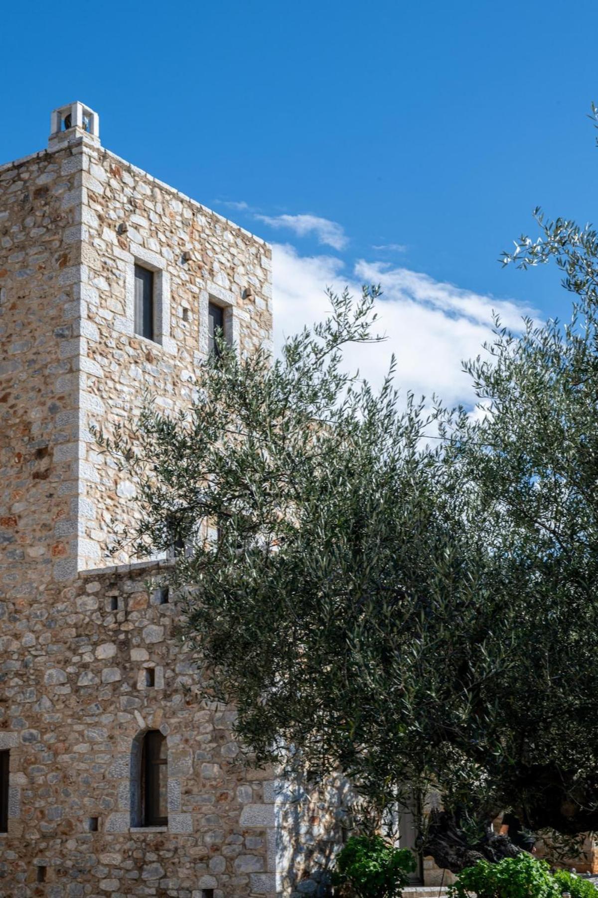 Tzokeika Traditional Settlement Riglia Buitenkant foto